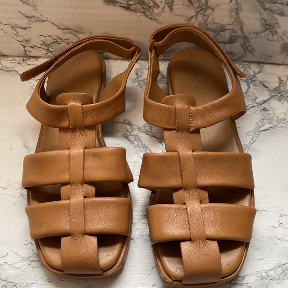 VINCE RAVA CARMEL FISHERMAN SANDALS 8.5 IN GREAT CONDITION WITH VELCRO S…